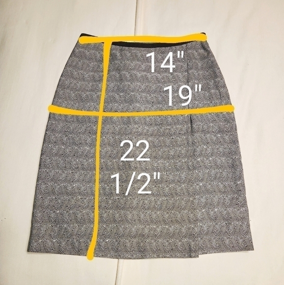 Banana Republic Brown Geometric Pencil Skirt - Size 2 - Picture 12 of 12
